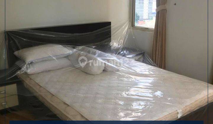 Apartment Slipi 3 BR Bagus Semi Furnished Jakarta Barat 1