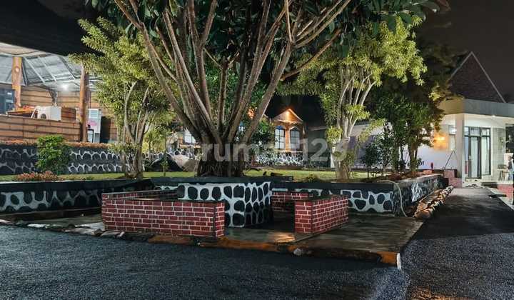 DIJUAL — Vila dengan Potensi Usaha Wisata di Kaki Gunung Salak, Sukabumi 1