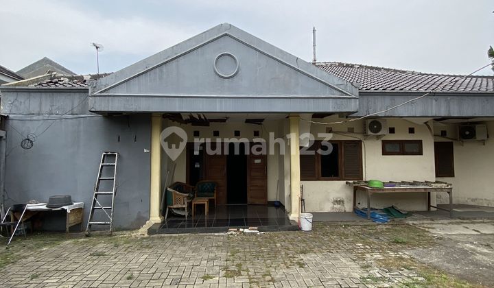 Dijual Rumah dan Tanah 1447m SHM di Bintaro Lokasi Strategis