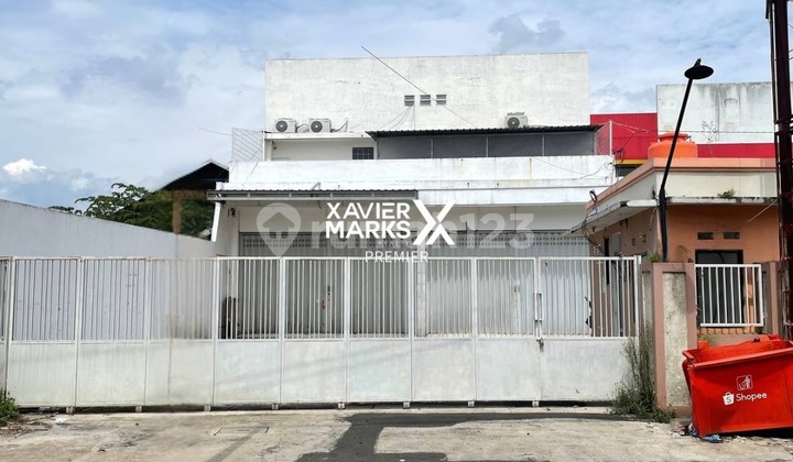 Strategic Spacious Shop House Near Pakis Malang Airport Toll Road