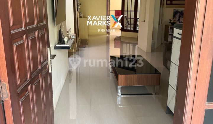 Ready-to-Occupy House with Bonus Furniture in Wiyung, West Surabaya 2