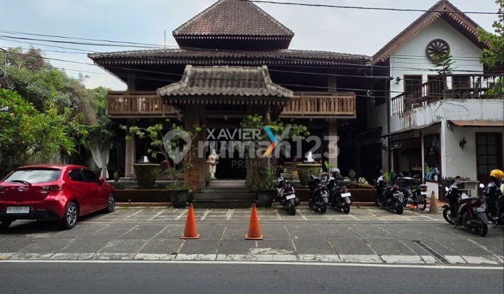 Rumah Usaha Strategis Estetik Pusat Kota Malang  1