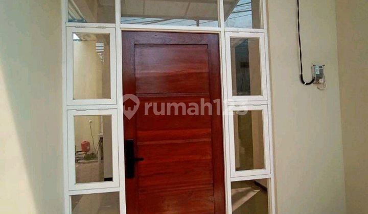 Rumah Baru Siap Huni 2 Lantai 1 M Sulfat Blimbing Malang 2