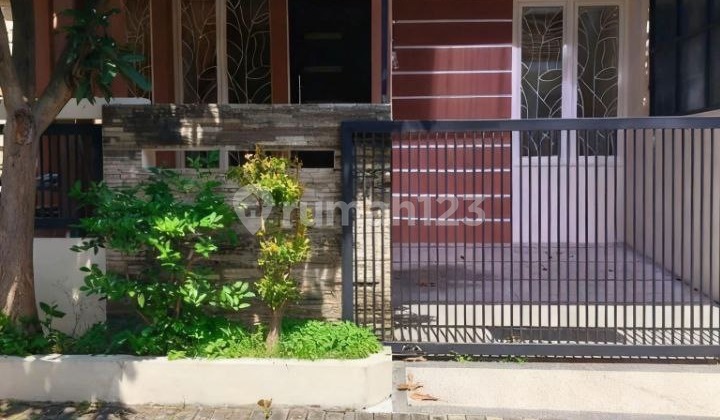 Modern Minimalist House 4 Bedrooms 1 Bathroom Cheap Near Araya Blimbing Malang 2