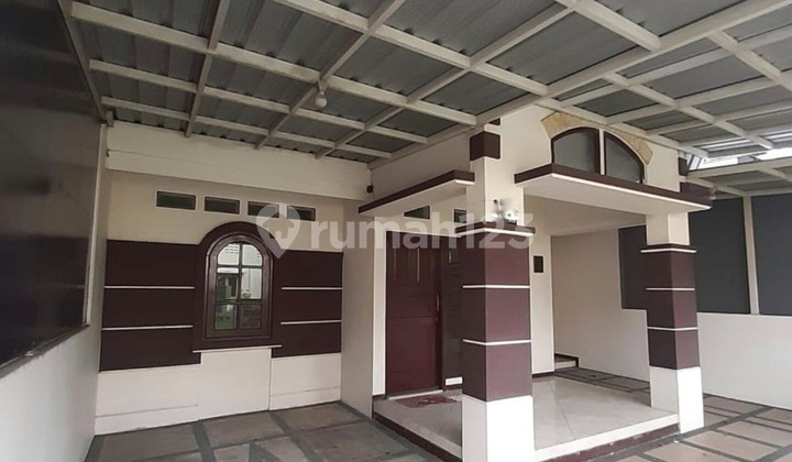 Affordable Minimalist House Araya Front of Malang City 2