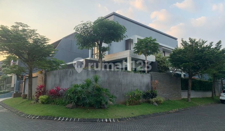 Rumah Mewah Hook Semi Furnished Istana Dieng Malang Rumah Mewah Hook Semi Furnished Istana Dieng Malang