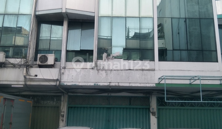 Ruko Kapuk Kamal Raya Empat Lantai Dalam Komplek Perkantoran