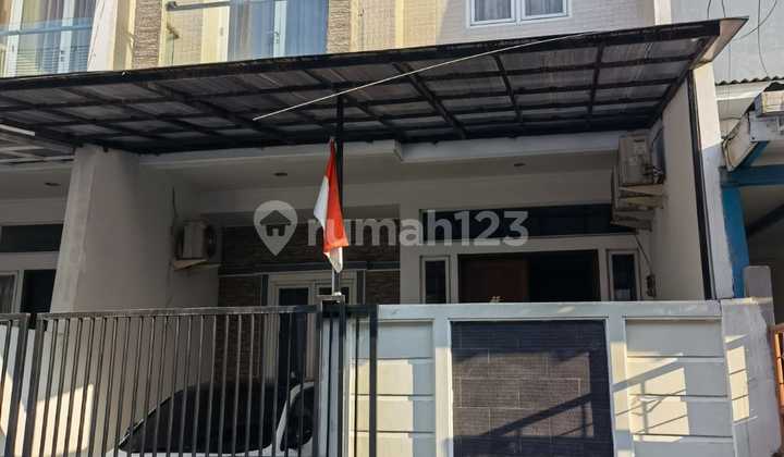 Rumah Murah Sunter Bisma Dua Setengah Lantai Rumah Murah Sunter Bisma Dua Setengah Lantai