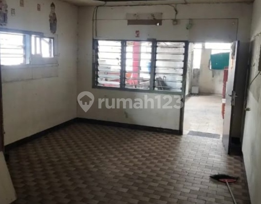 House/warehouse/workshop East Krendang Bridge 5