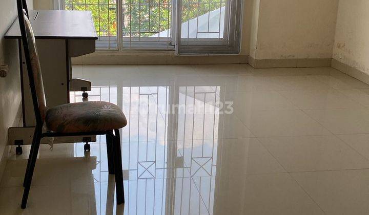 Rumah Bisa Usaha 24jam Pasar Gang Kancil Dua Lantai  2