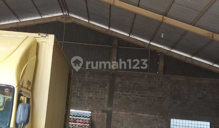Gudang Baru Tepi Jalan Raya Jurumudi Ready Akhir Oktober 2025