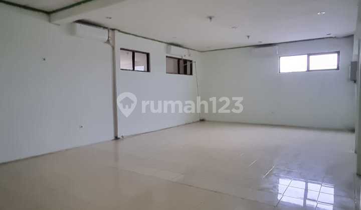 Gedung/kantor/gudang Karawaci Ada Lift Plus Ac 2pk 6 Unit Gedung/kantor/gudang Karawaci Ada Lift Plus Ac 2pk 6 Unit