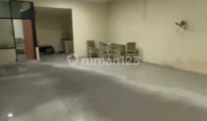 Shop House on the Side of Merdeka Highway, Cimone, Tangerang 2