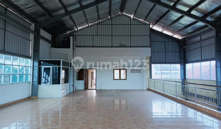 FOR SALE 2-Story Shop House near PLN Jogja 2