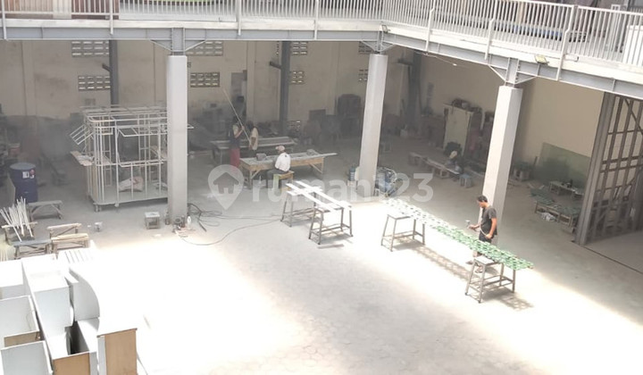 Quick Sale, Strategic Office/Factory on East Ring Road Jogja - Move-In Ready Quick Sale, Strategic Office/Factory on East Ring Road Jogja - Move-In Ready