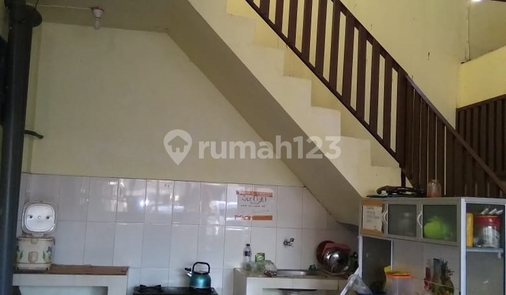 HOUSE IN A COMFORTABLE NEIGHBORHOOD 2