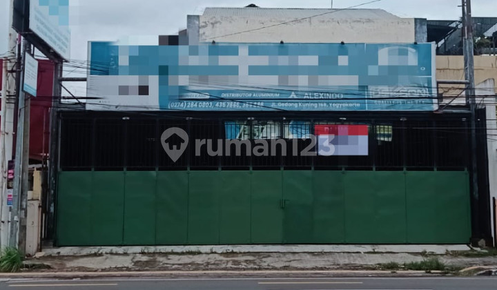 DIJUAL Ruko 2 Lantai di dekat PLN Jogja. DIJUAL Ruko 2 Lantai di dekat PLN Jogja.