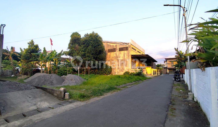 Only 50 Meters From the District Road, 654 Square Meters of Land Near the Sleman Regency Government Office.