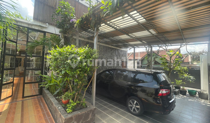 Luxury 2-Story Furnished House Located on Jalan Palagan Utara, Hyatt Hotel 2