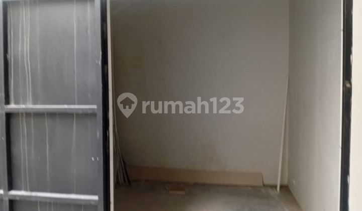 Disewakan Ruko 2 Lanta Di Jl. Prof. Yohanes Sagan - Jantung Bisnis & Kampus Yogyakarta.