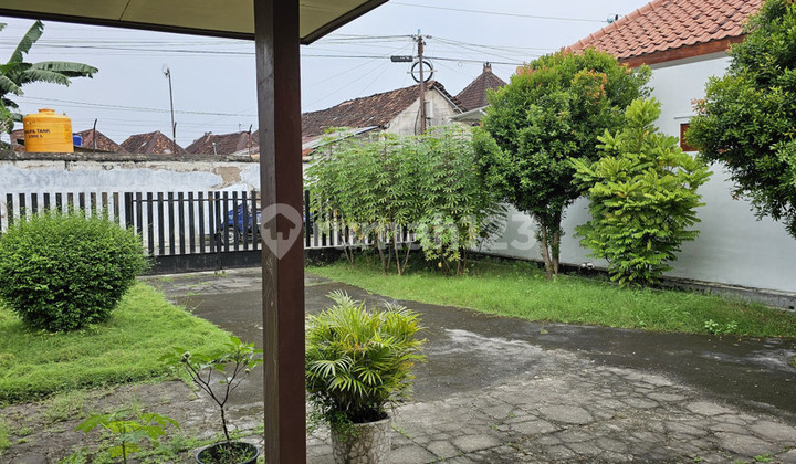 Rumah Lama Strategis Berada Di Tengah Kota Wisata Kraton Yogyakarta.. 2