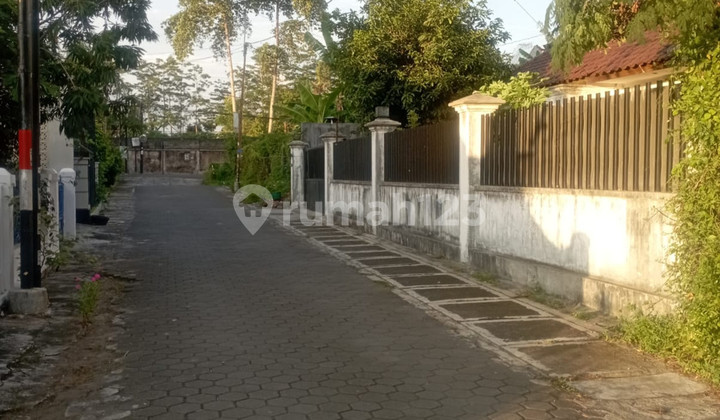 Rumah Tinggal Dengan Luas 659 Meter Persegi Lokasi Sinduadi Mlati.