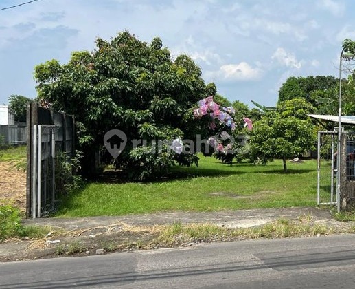 Tanah Pekarangan 1443 Meter Persegi Lokasi Dekat Bandara Adi Sucipto, Berbah, Sleman..