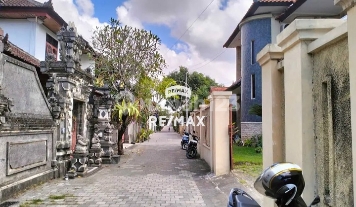 For Sale Luxury House - North Nangka Location, Denpasar 2