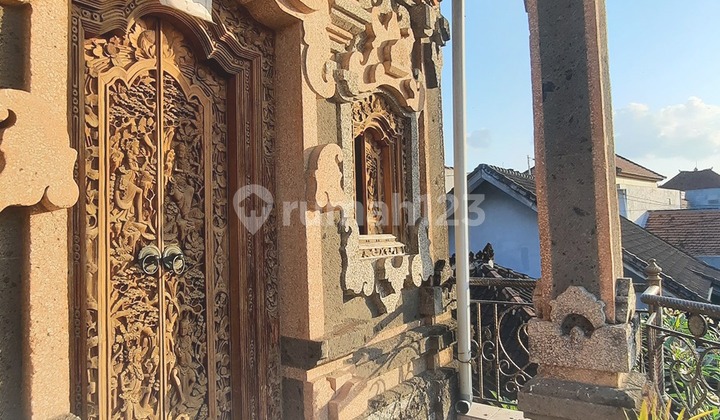 DIJUAL RUMAH LANTAI 2 DAERAH PANJER