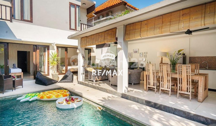 Di Sewakan Villa 3 Bedroom - Lokasi Batu Belig - Seminyak