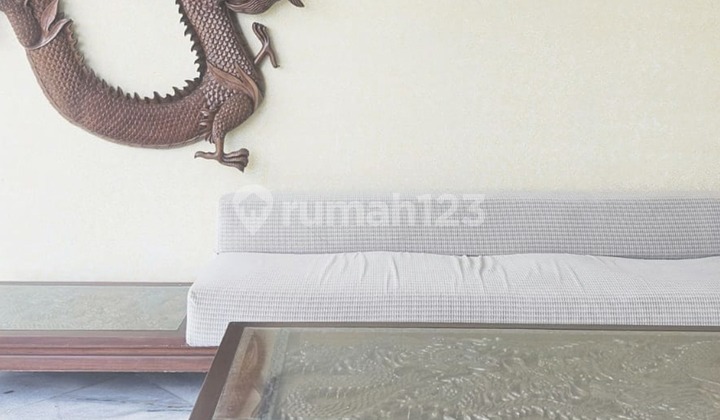 DIJUAL RUMAH TINGGAL KAWASAN ELITE, TERAS AYUNG - GATSU TIMUR 2