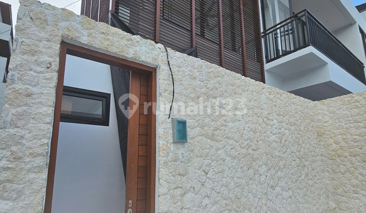 For Sale | Villa At Dharmawangsa, Kampial