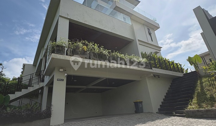 FOR SALE/ FOR RENT VILLA MEWAH UNGASAN - BADUNG FOR SALE/ FOR RENT VILLA MEWAH UNGASAN - BADUNG