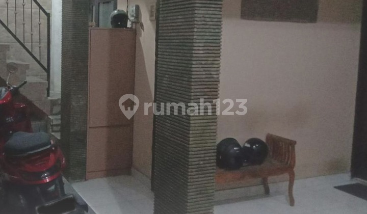 Dijual - Rumah 2 Lantai Jl. Singosari Ayani, Peguyangan - Denpasar Dijual - Rumah 2 Lantai Jl. Singosari Ayani, Peguyangan - Denpasar