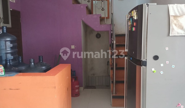 DISEWAKAN RUMAH 2 LANTAI - BUANA MAS, PADANGSAMBIAN 2