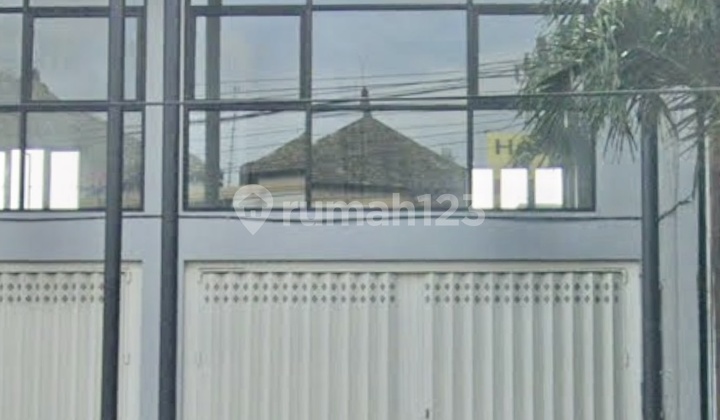 New Strategic Shophouse in Mahendradatta South Denpasar