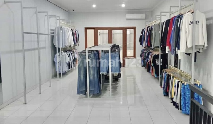 Strategic Shop House on Raya Waturenggong Renon Denpasar 2