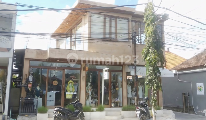 Sewa Office/ Ruang Kantor Lokasi Strategis Area Pererenan, Badung- Bali