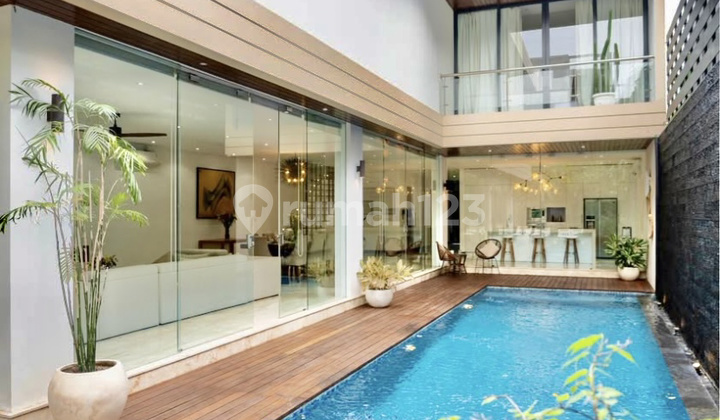 Villa Fully Furnished In Berawa Canggu