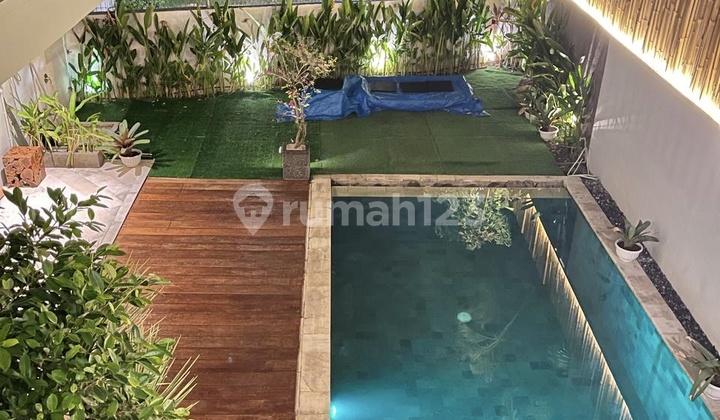 Luxury Villa Fully Furnished Ready to Occupy in Umalas