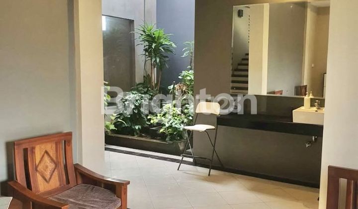 RUMAH FULL FURNISHED SIAP HUNI DI TEUKU UMAR BARAT 2