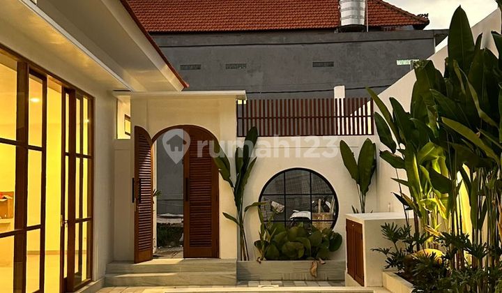 Villa Baru Disewakan Lokasi Strategis Area Kerobokan- Badung