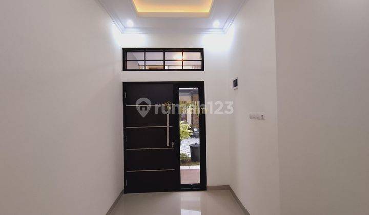 Rumah Mewah Siap Huni Dekat Ukrim Di Kalasan