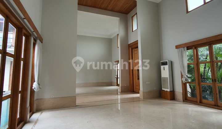 FOR RENT 5 BEDROOM HOUSE KEMANG SOUTH JAKARTA 2