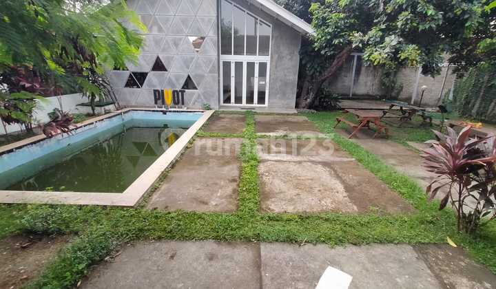 FOR RENT: COMMERCIAL SPACE IN KEMANG, SOUTH JAKARTA FOR RENT: COMMERCIAL SPACE IN KEMANG, SOUTH JAKARTA