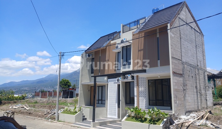 Villa Flower Garden, Access for 2 Cars, Installment Payment, Tourist Area Villa Flower Garden, Access for 2 Cars, Installment Payment, Tourist Area