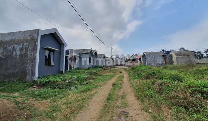 Nice Comfortable House in Kedungrejo, Pakis, Malang 2