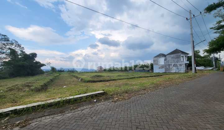 Land Plot for Sale Near City Center, Location in Bandulan Land Plot for Sale Near City Center, Location in Bandulan