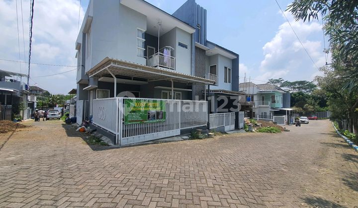 Boarding House in Tegalgondo - Only 5 Minutes From UMM Campus! 2