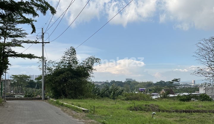 Affordable land in Malang city, suitable for building a house, available with installment payments.